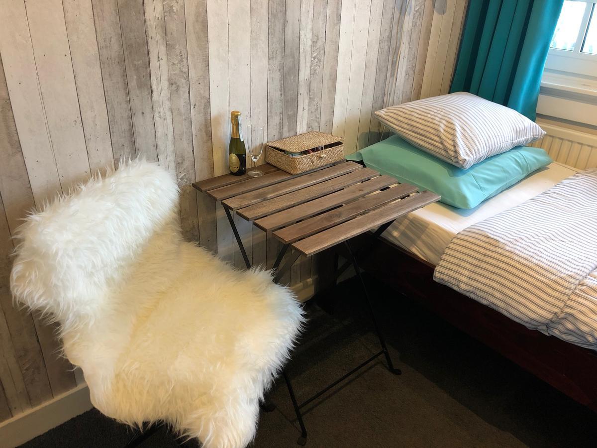 Bed & Breakfast Hotel 赞德沃特 外观 照片